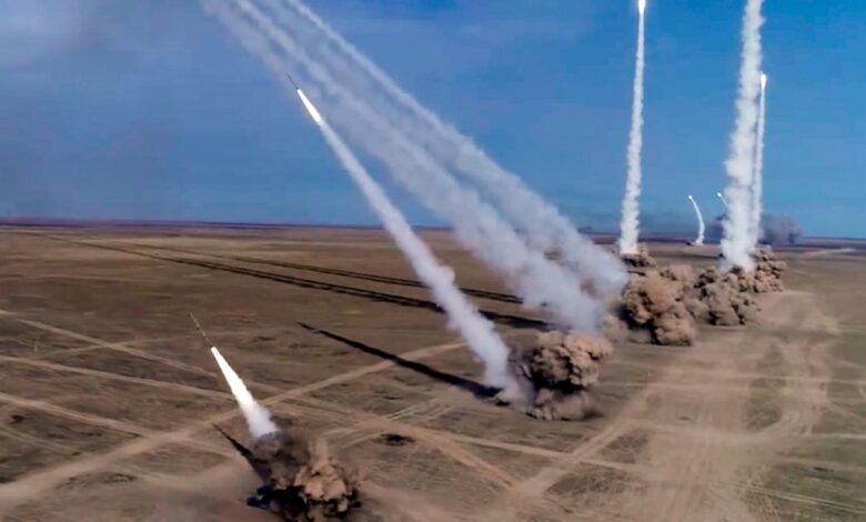 Hình ảnh Nga phóng tên lửa quân sự