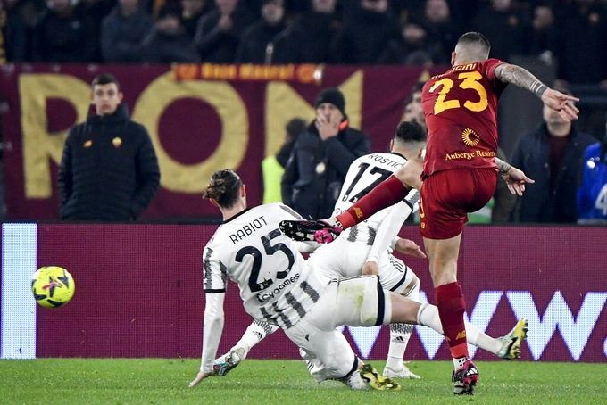 Gianluca Mancini ghi bàn duy nhất cho AS Roma