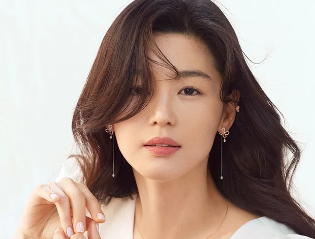 Xinh đẹp và tài năng là những gì khán giả nhắc về nàng hoa hậu Kim Min Kyung