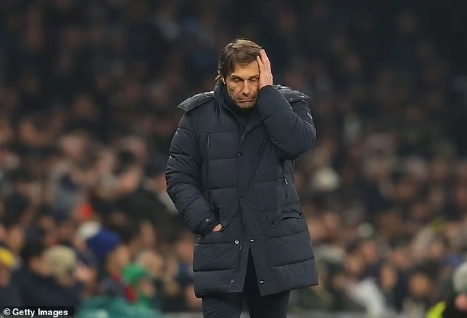 HLV Conte thất vọng trước màn trình diễn của Tottenham