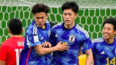 Naoki Kumata (số 18) lập cú đúp bàn thắng trong trận đấu này