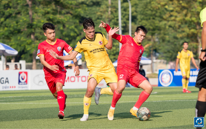 Giải bóng đá Hà Nội Vô địch thành phố lần 3 được tổ chức có thể thức lên hạng và xuống hạng như giải đấu chuyên nghiệp