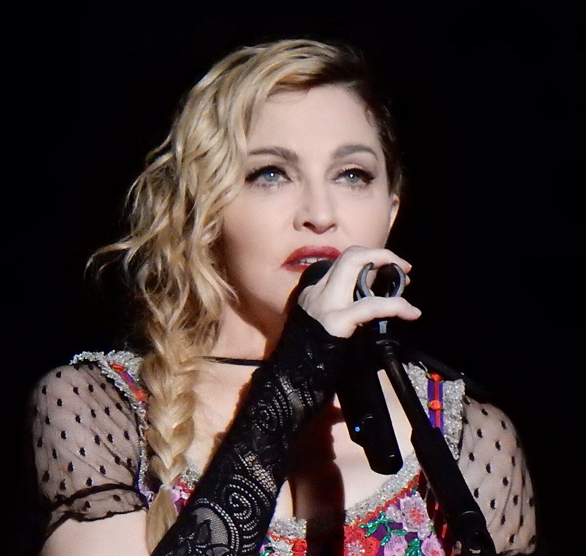 Danh ca Madonna là biểu tượng của rất nhiều ca sĩ trẻ hiện nay