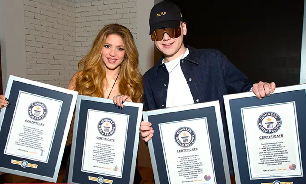 Người đẹp Shakira xuất sắc lập 4 kỷ lục Guinness