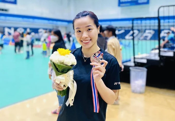 Thùy Linh giành ngôi Á quân tại giải cầu lông ở Thái Lan