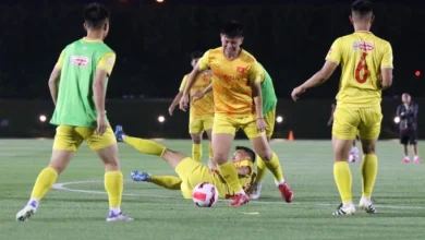 U23 Việt Nam sẽ vắng Tiến Long và Văn Khoa ở trận đấu với U23 UAE vào 0h30 ngày 26/3